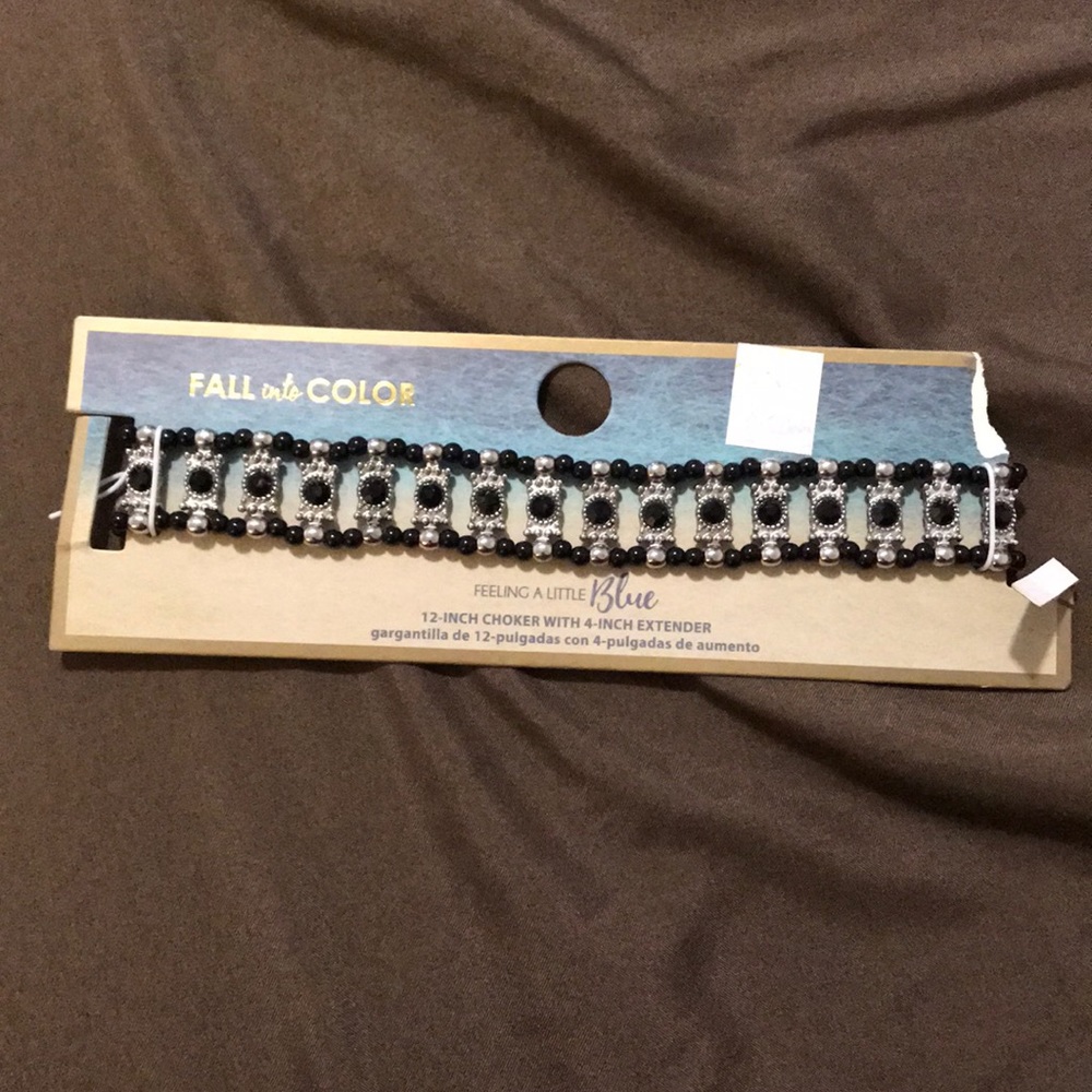 Black and silver choker NWOT